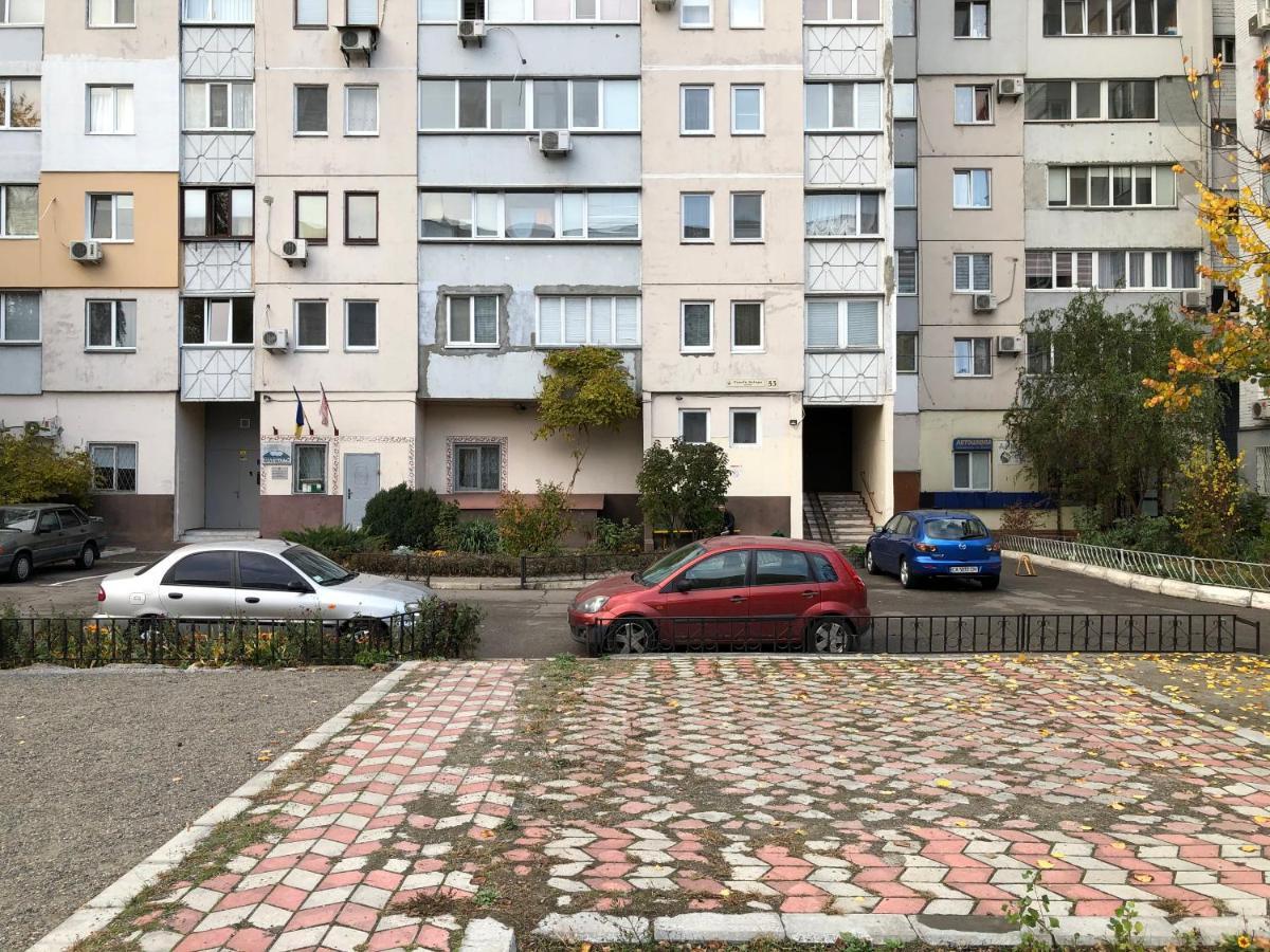 Апартаменты Возле Днепра Tjerkasy Exteriör bild